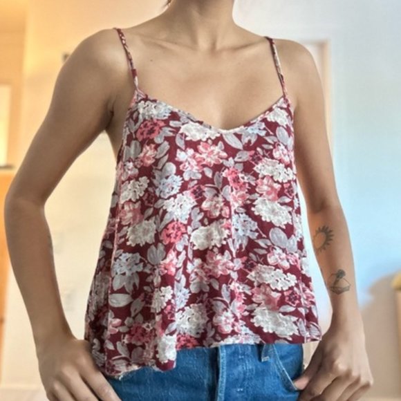 Urban Outfitters Flowy Floral Tank top - Picture 1 of 8